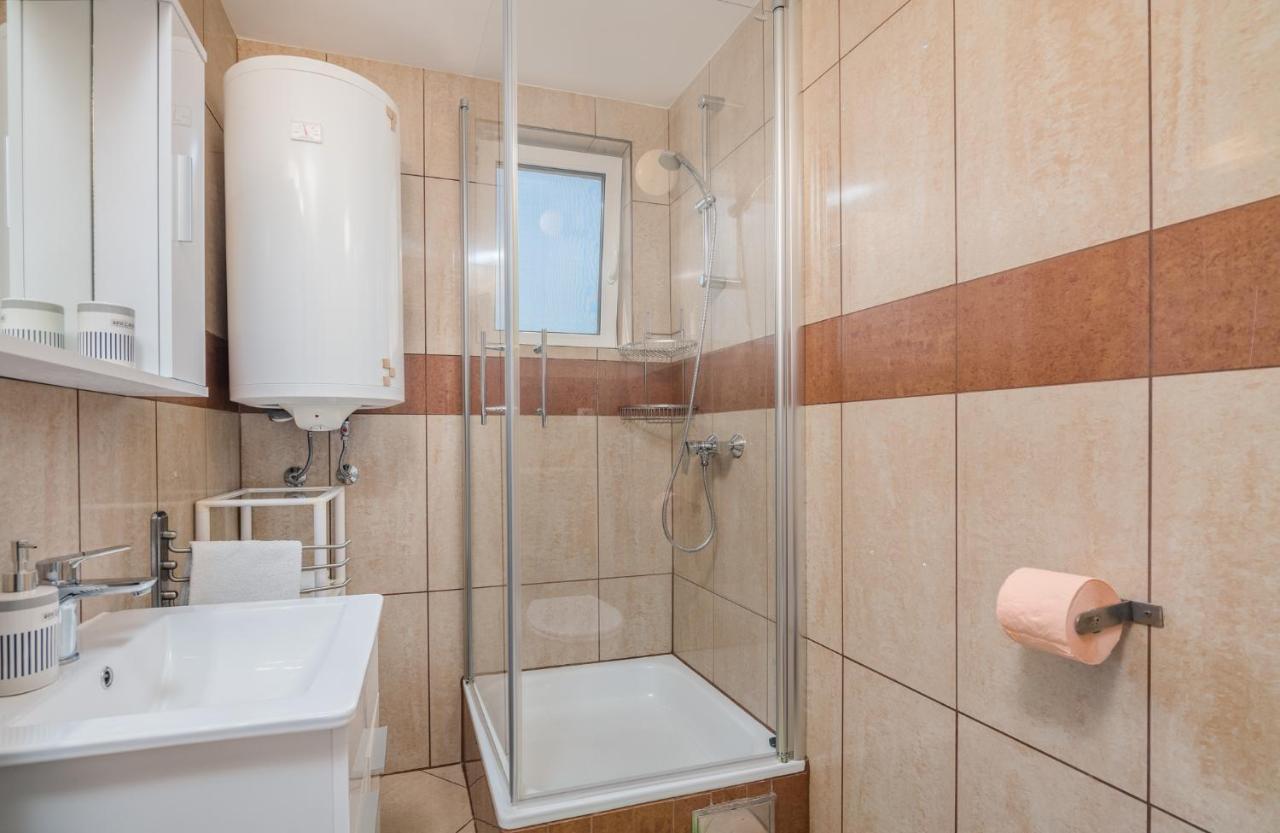 Apartment Dragica Чижичи Экстерьер фото