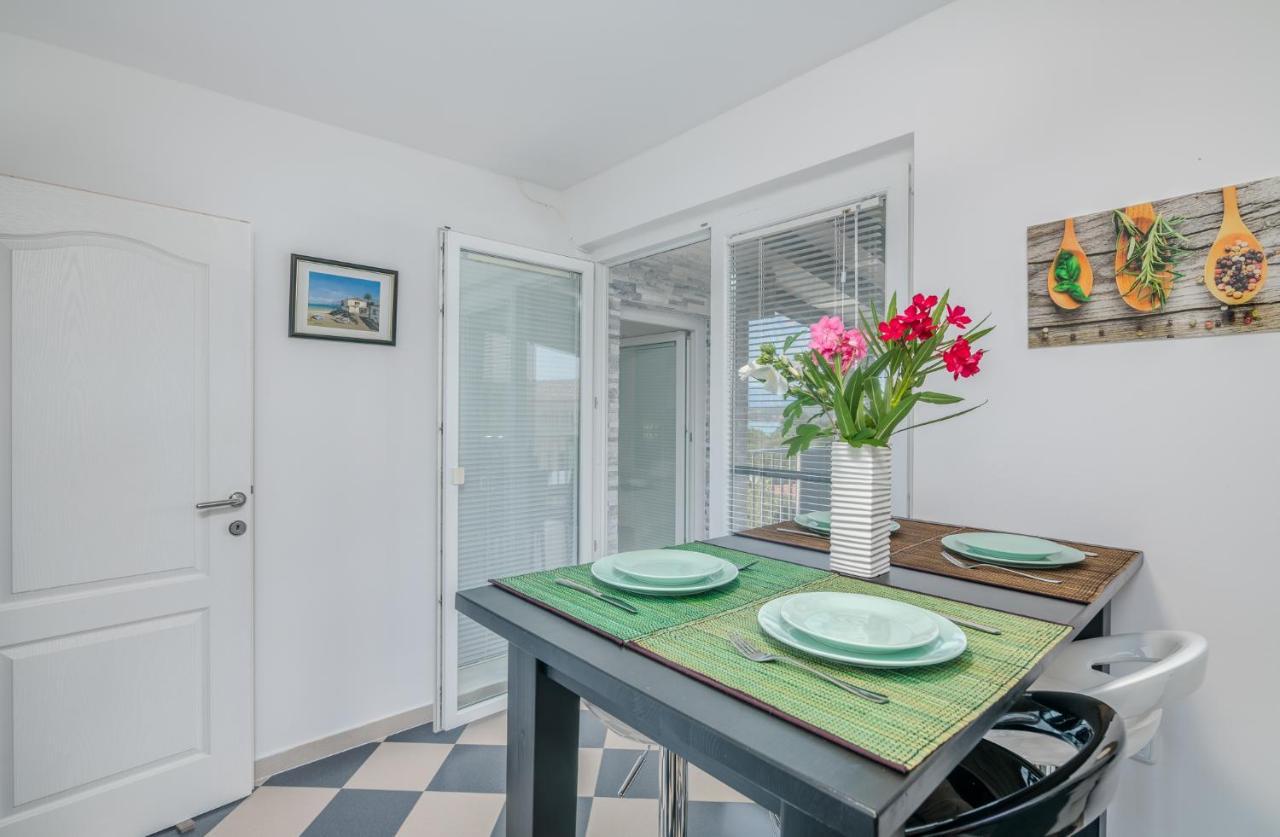 Apartment Dragica Чижичи Экстерьер фото